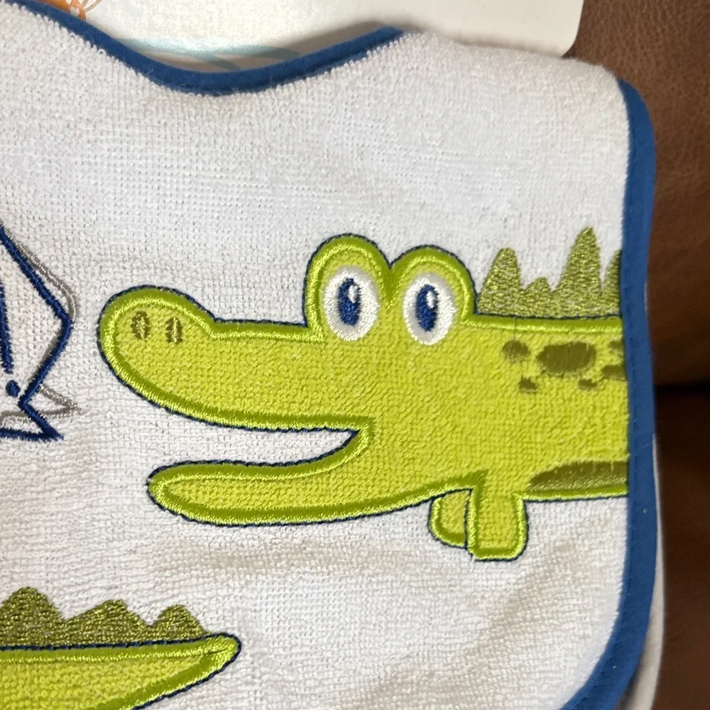 Parents Choice 4 pack Infant Bibs - Green and Blue